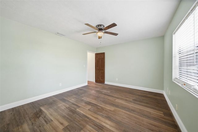 7010 DOREEN STREET, Tampa, FL 33617