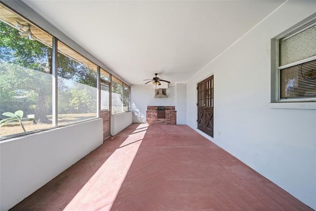 7010 DOREEN STREET, Tampa, FL 33617