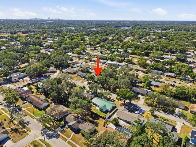 7010 DOREEN STREET, Tampa, FL 33617