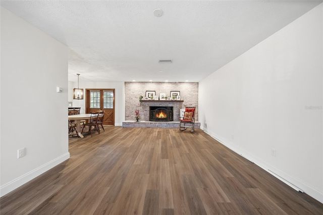 7010 DOREEN STREET, Tampa, FL 33617