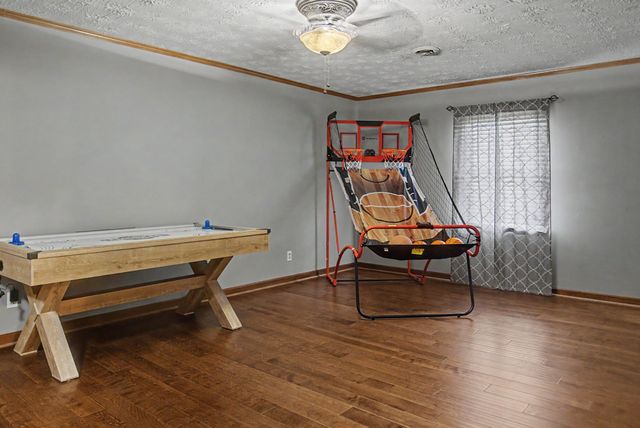 105 Sonoma Dr, Lafayette, TN 37083