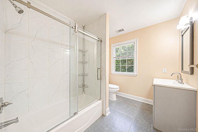 3 Dionne Court, Northport, NY 11768