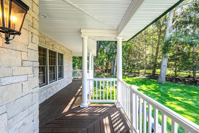 3 Dionne Court, Northport, NY 11768