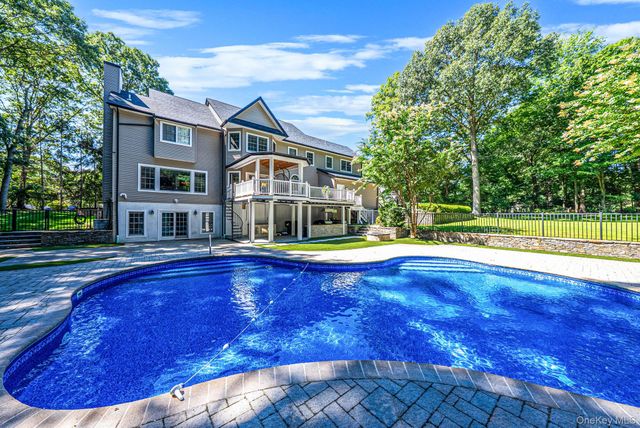3 Dionne Court, Northport, NY 11768