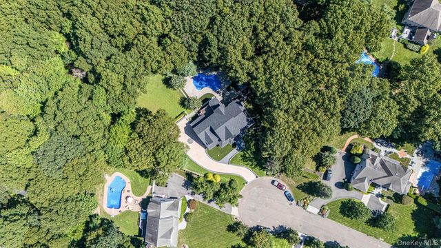 3 Dionne Court, Northport, NY 11768