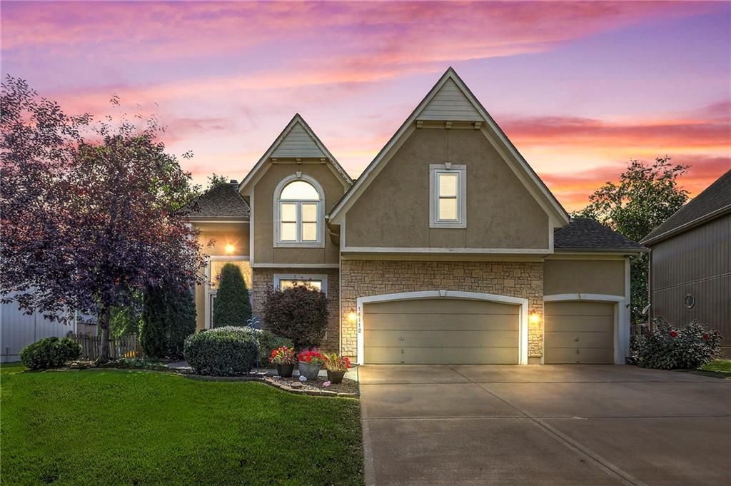 14112 Noland Street, Overland Park, KS 66221