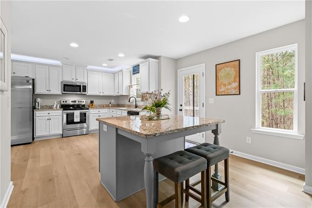 453 Westridge Circle, Dallas, GA 30132