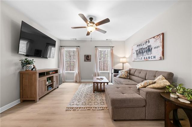 453 Westridge Circle, Dallas, GA 30132