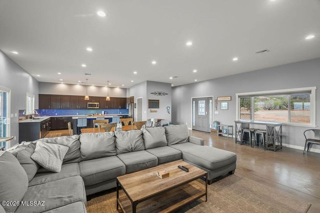 16276 E Empire View Road, Vail, AZ 85641