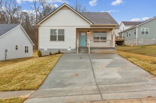 1445 Isaiah Dr, Clarksville, TN 37042