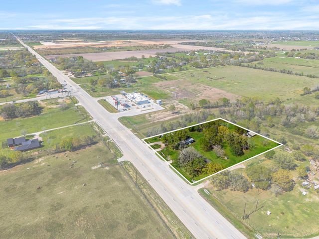 15727 Highway 36, Needville, TX 77461