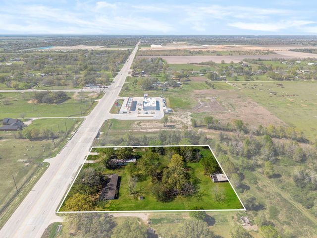 15727 Highway 36, Needville, TX 77461