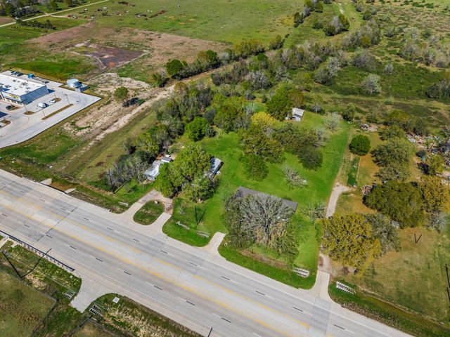 15727 Highway 36, Needville, TX 77461