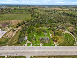 15727 Highway 36, Needville, TX 77461