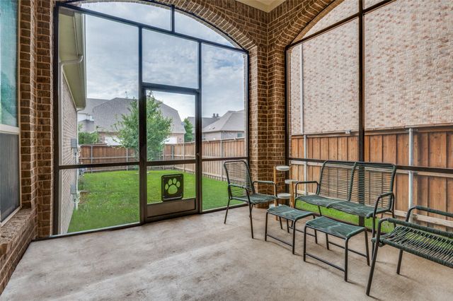 1328 Viridian Park Lane, Arlington, TX 76005