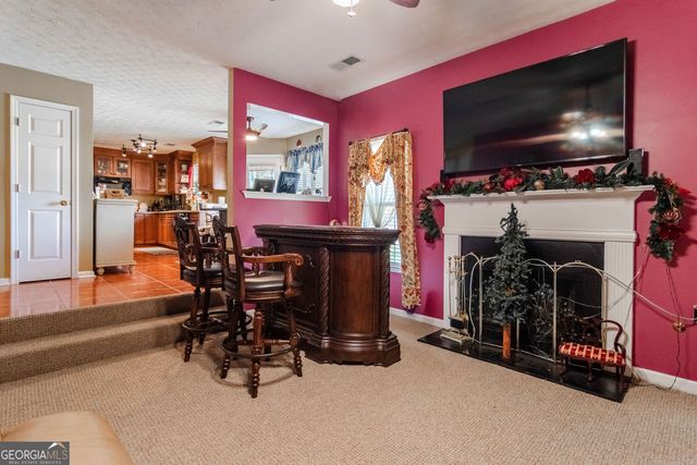 605 Gardinia Drive, Mcdonough, GA 30253