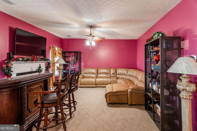 605 Gardinia Drive, Mcdonough, GA 30253