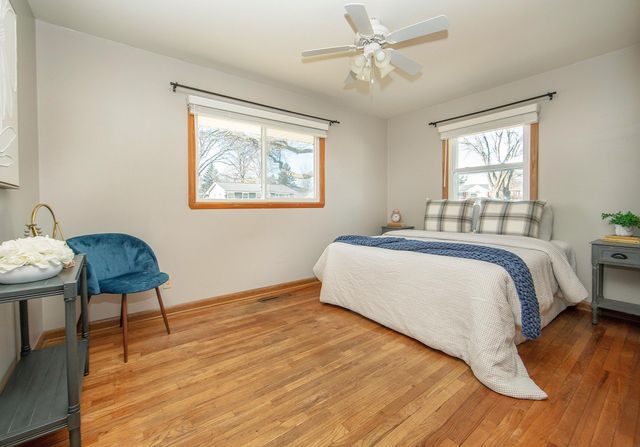 1021 2nd St SE, Waverly, IA 50677