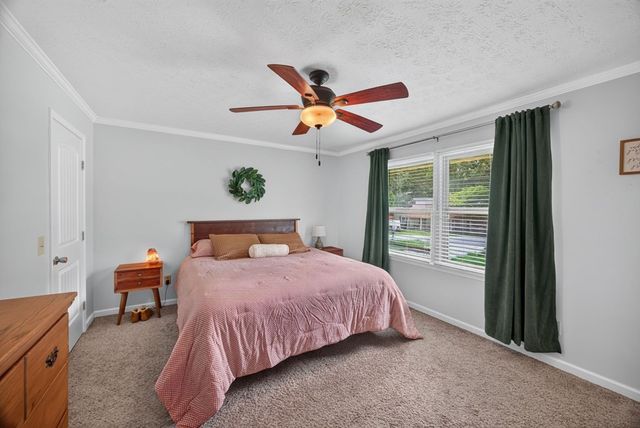 1036 Melrose Dr, Cookeville, TN 38501