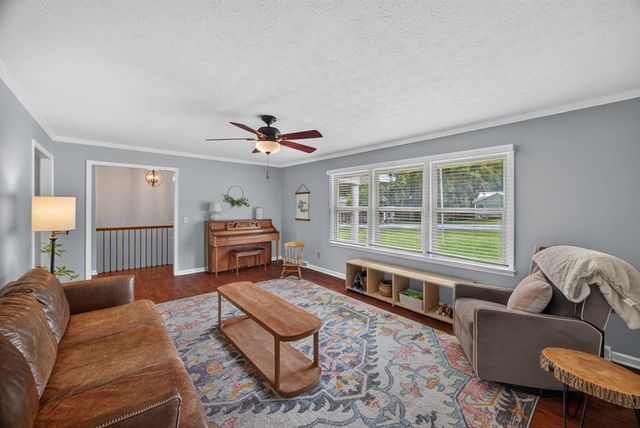 1036 Melrose Dr, Cookeville, TN 38501