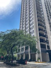 222 E PEARSON Street 1606, Chicago, IL 60611