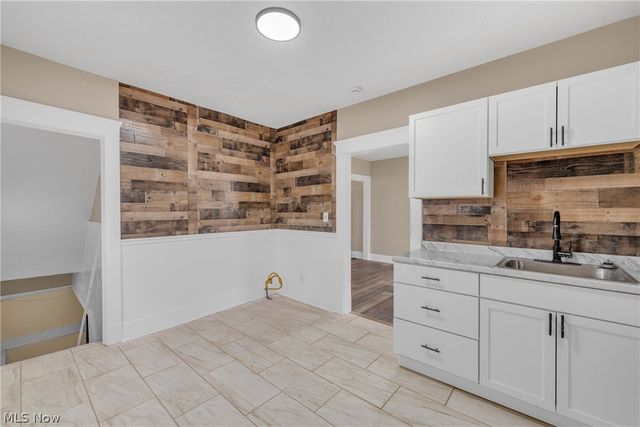 3331 E 145th Street, Cleveland, OH 44120