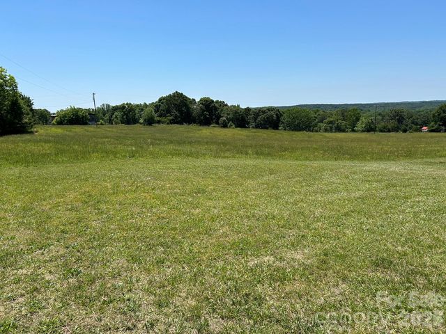 5412 US 221 Highway S, Forest City, NC 28043