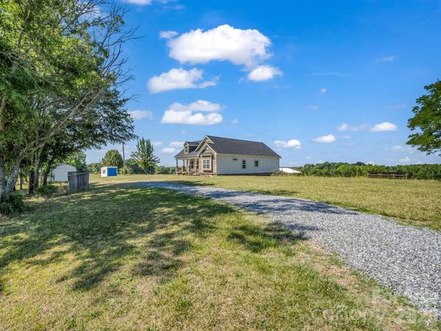5412 US 221 Highway S, Forest City, NC 28043