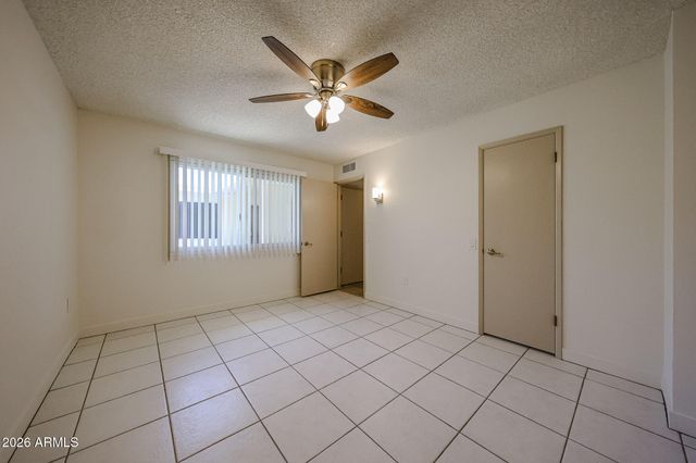 10821 W THUNDERBIRD Boulevard, Sun City, AZ 85351