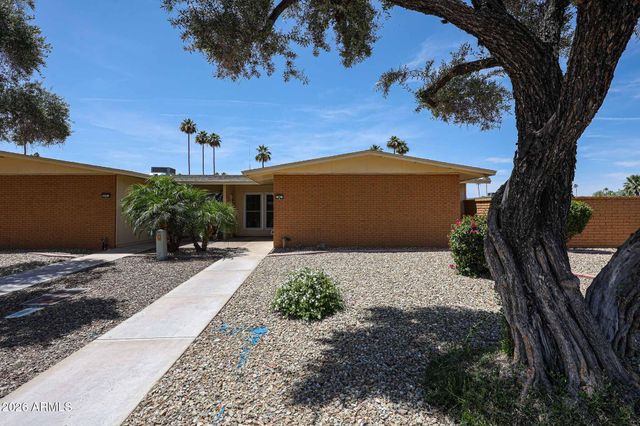 10821 W THUNDERBIRD Boulevard, Sun City, AZ 85351