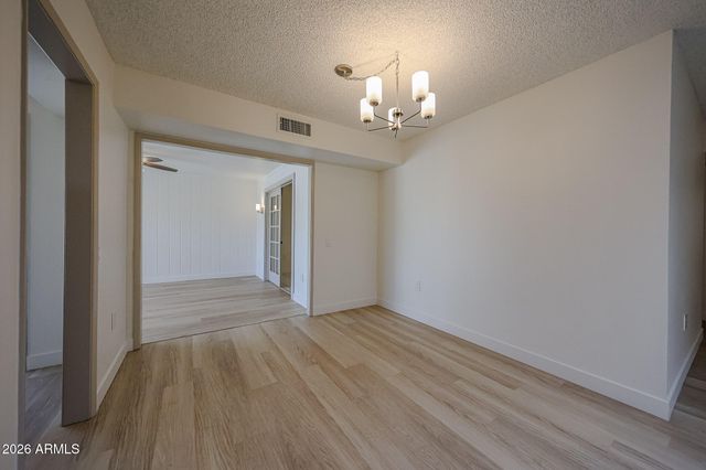 10821 W THUNDERBIRD Boulevard, Sun City, AZ 85351