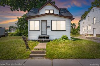 268 S Paddock Street, Pontiac, MI 48342