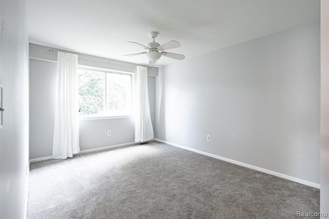 1642 Dancer Drive, Rochester Hills, MI 48307