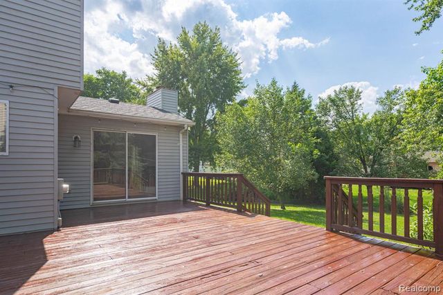 1642 Dancer Drive, Rochester Hills, MI 48307