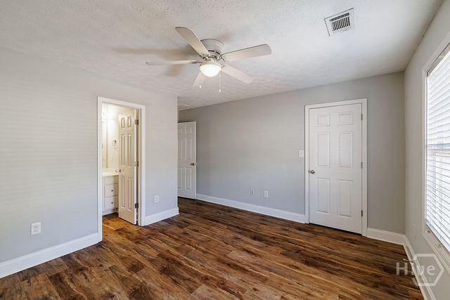 105 Westchester Drive E5, Athens, GA 30606