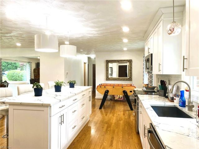 4416 Reynolds DR, Virginia Beach, VA 23455