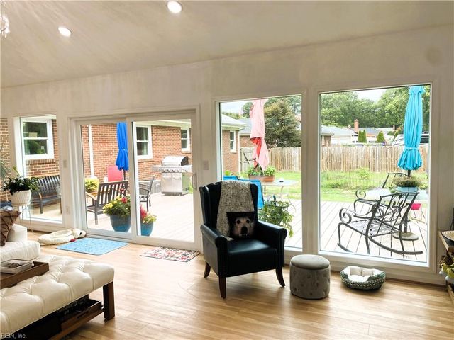 4416 Reynolds DR, Virginia Beach, VA 23455