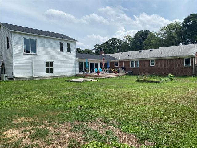 4416 Reynolds DR, Virginia Beach, VA 23455