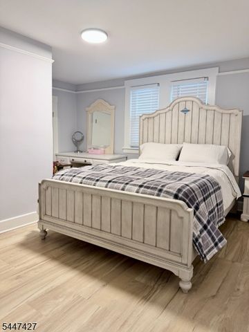 41 Hillside Ave, Dover Town, NJ 07801