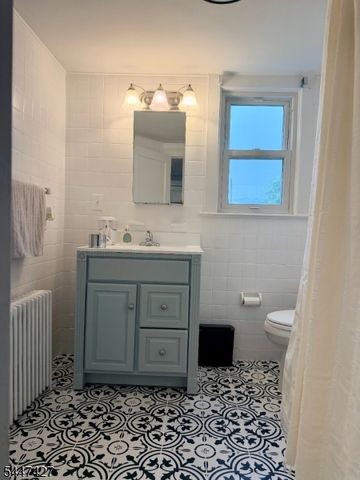 41 Hillside Ave, Dover Town, NJ 07801