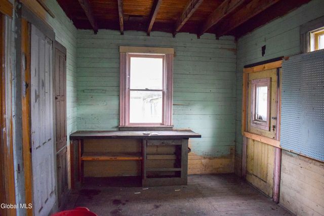 130 Spring Street, Gloversville, NY 12078