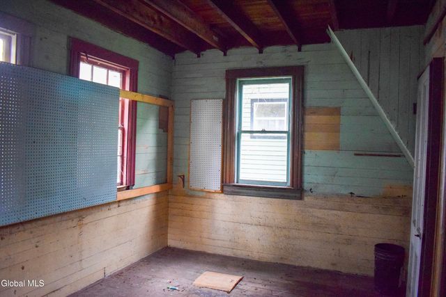 130 Spring Street, Gloversville, NY 12078