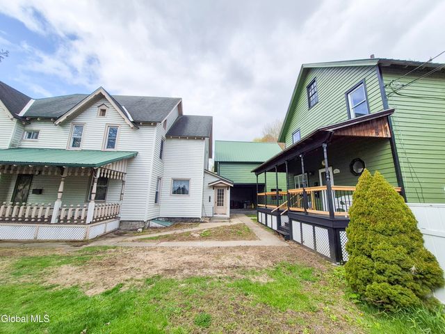 130 Spring Street, Gloversville, NY 12078