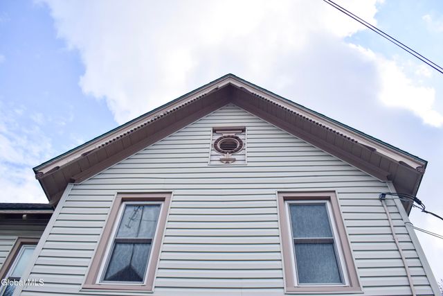 130 Spring Street, Gloversville, NY 12078