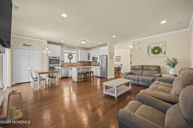 51 Mason Drive, Jackson, NJ 08527