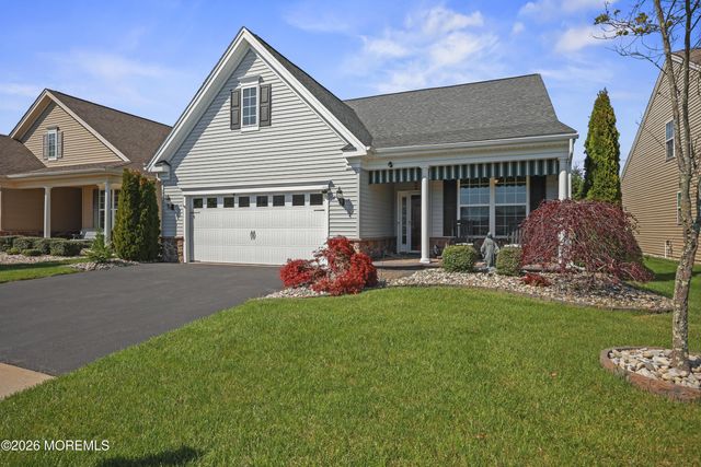 51 Mason Drive, Jackson, NJ 08527