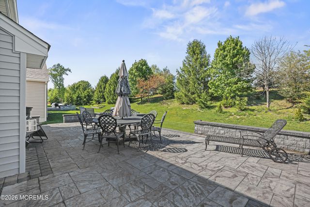 51 Mason Drive, Jackson, NJ 08527