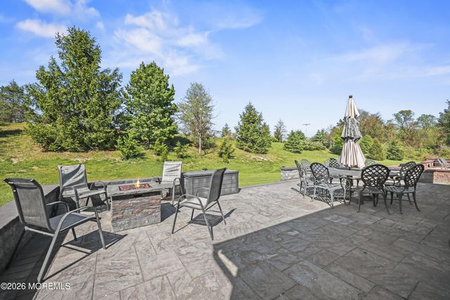 51 Mason Drive, Jackson, NJ 08527