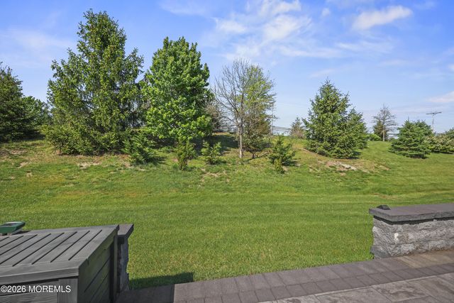 51 Mason Drive, Jackson, NJ 08527