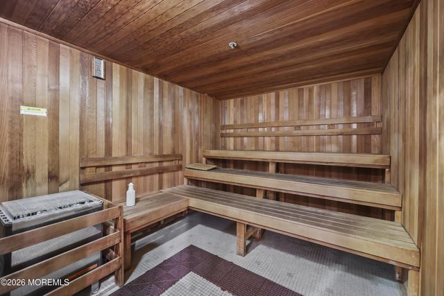 51 Mason Drive, Jackson, NJ 08527